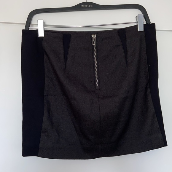 Black Armani Exchange Mini Skirt - Picture 2 of 4